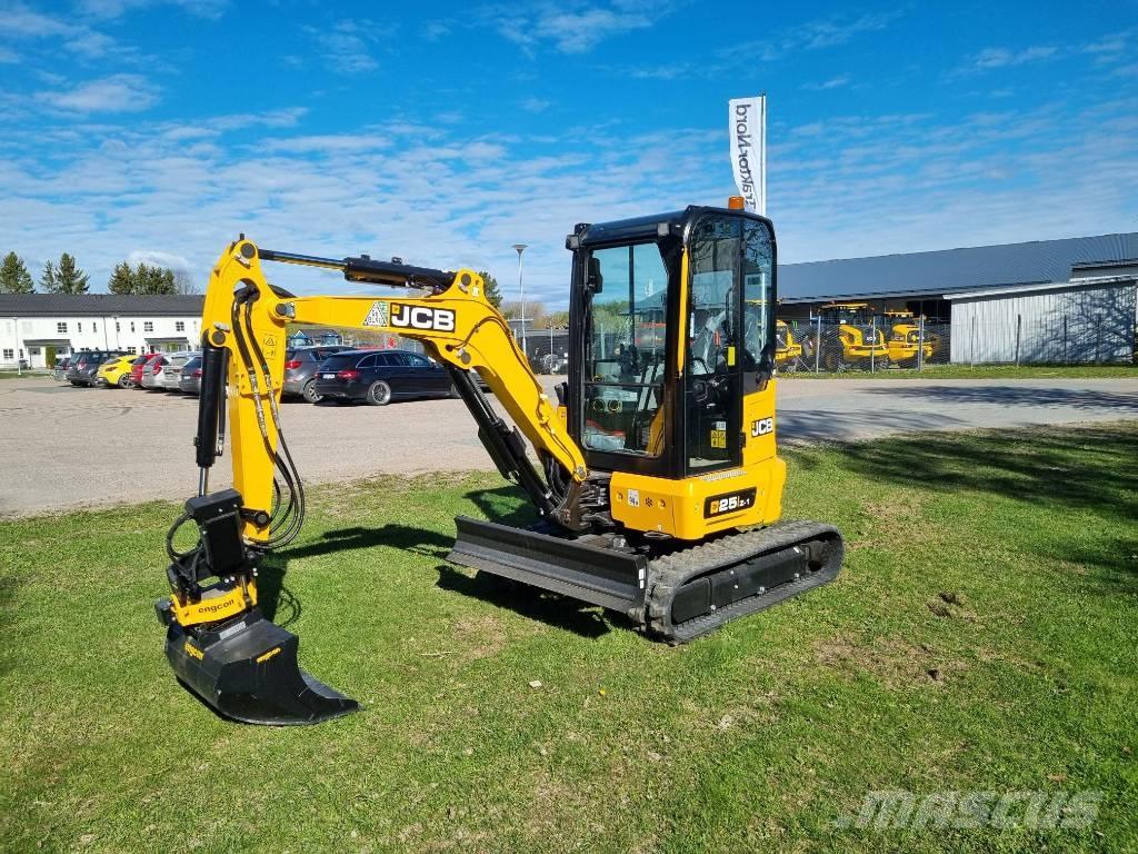 JCB 25Z-1  ränta 0,49% 小型挖土機/掘鑿機<7t(小型挖掘機)