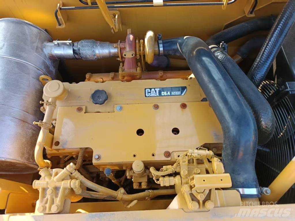 CAT CAT320DL 中型挖土機/掘鑿機/挖掘機 7t-12t