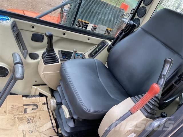 Doosan DH60-7 小型挖土機/掘鑿機<7t(小型挖掘機)