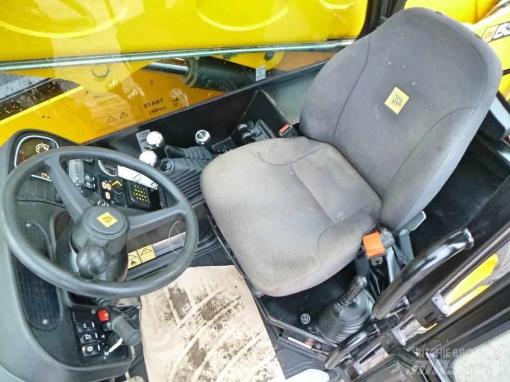 JCB 533-105 伸縮臂操作車