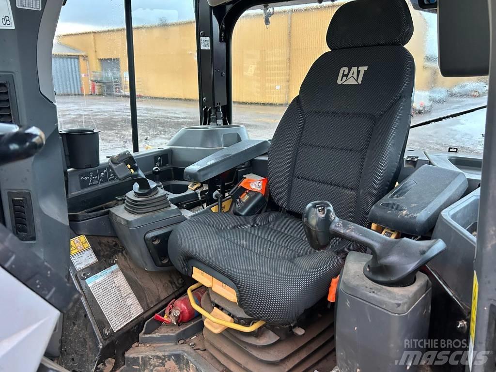 CAT D 6 LGP 履帶推土機