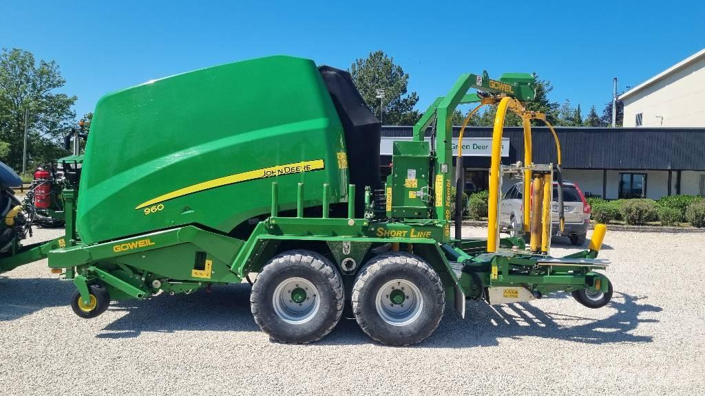John Deere 960 圓型牧草打包機