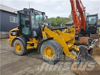 CAT 907M 輪胎式裝載機