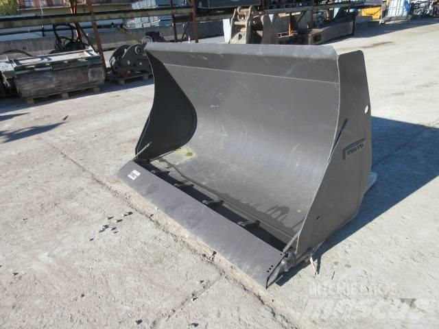 Volvo L20 鏟斗
