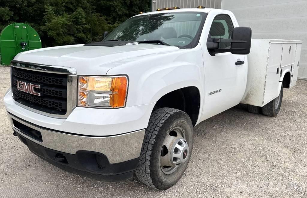 GMC Sierra 3500 HD 皮卡.傳統半斗卡車/側卸板