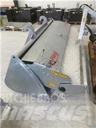 Fliegl Power Pro 260 掃倉機