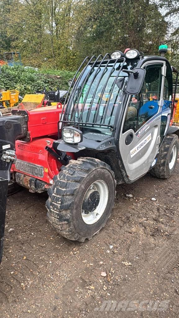 Manitou MT 625 伸縮臂操作車