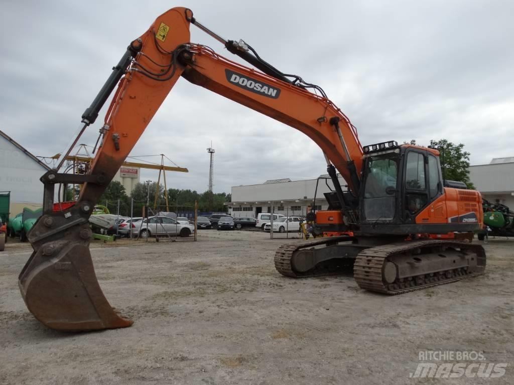 Doosan DX 225 LC-5 履帶式 挖土機/掘鑿機/挖掘機