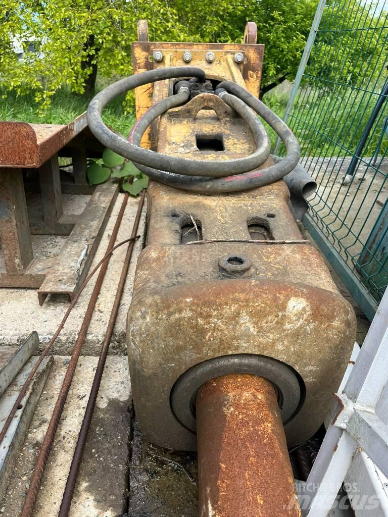 Indeco HP 3000 鐵鎚/碎石機