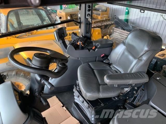 Challenger MT 765 C 曳引機