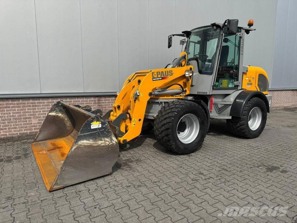 Paus SL 9088 輪胎式裝載機