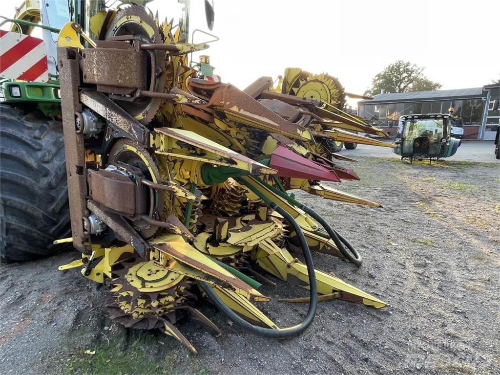 John Deere 7750 自走式飼料採集機