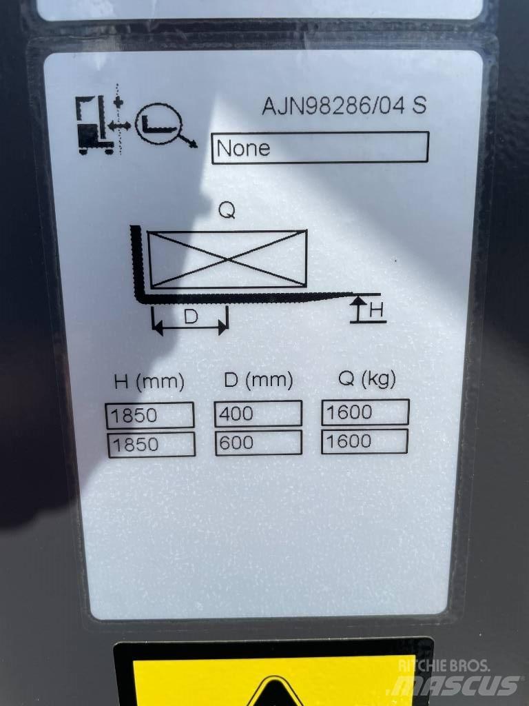 Atlet A160 自走式堆積機