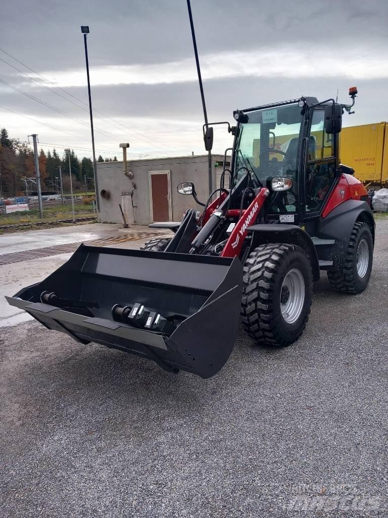 Yanmar V 7 反鏟裝載機