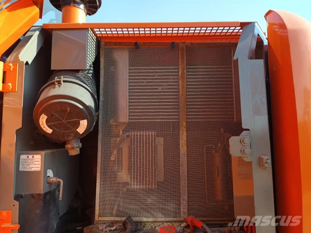 Hitachi ZX 130 履帶式 挖土機/掘鑿機/挖掘機