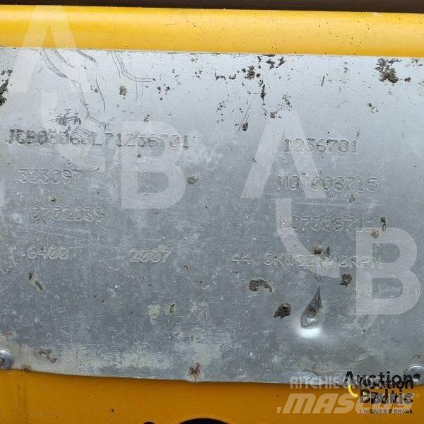 JCB 8060 小型挖土機/掘鑿機<7t(小型挖掘機)