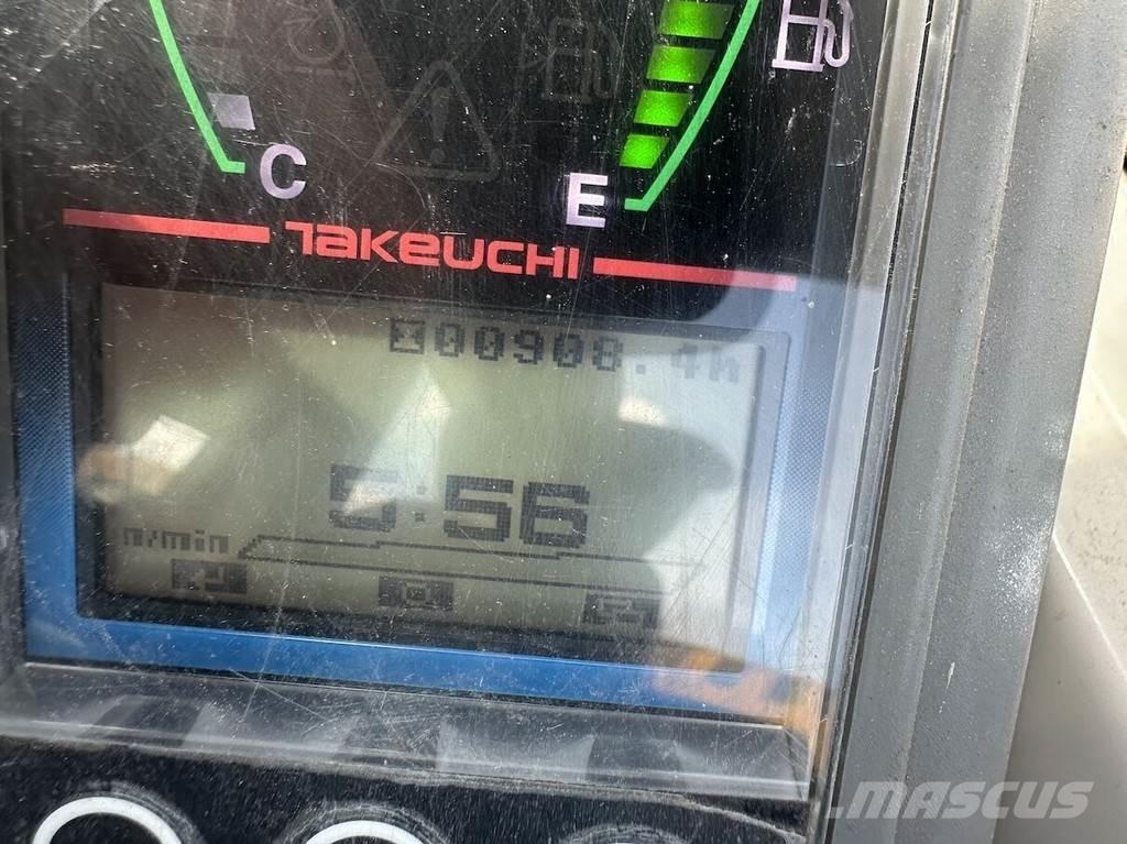 Takeuchi TB225 小型挖土機/掘鑿機<7t(小型挖掘機)