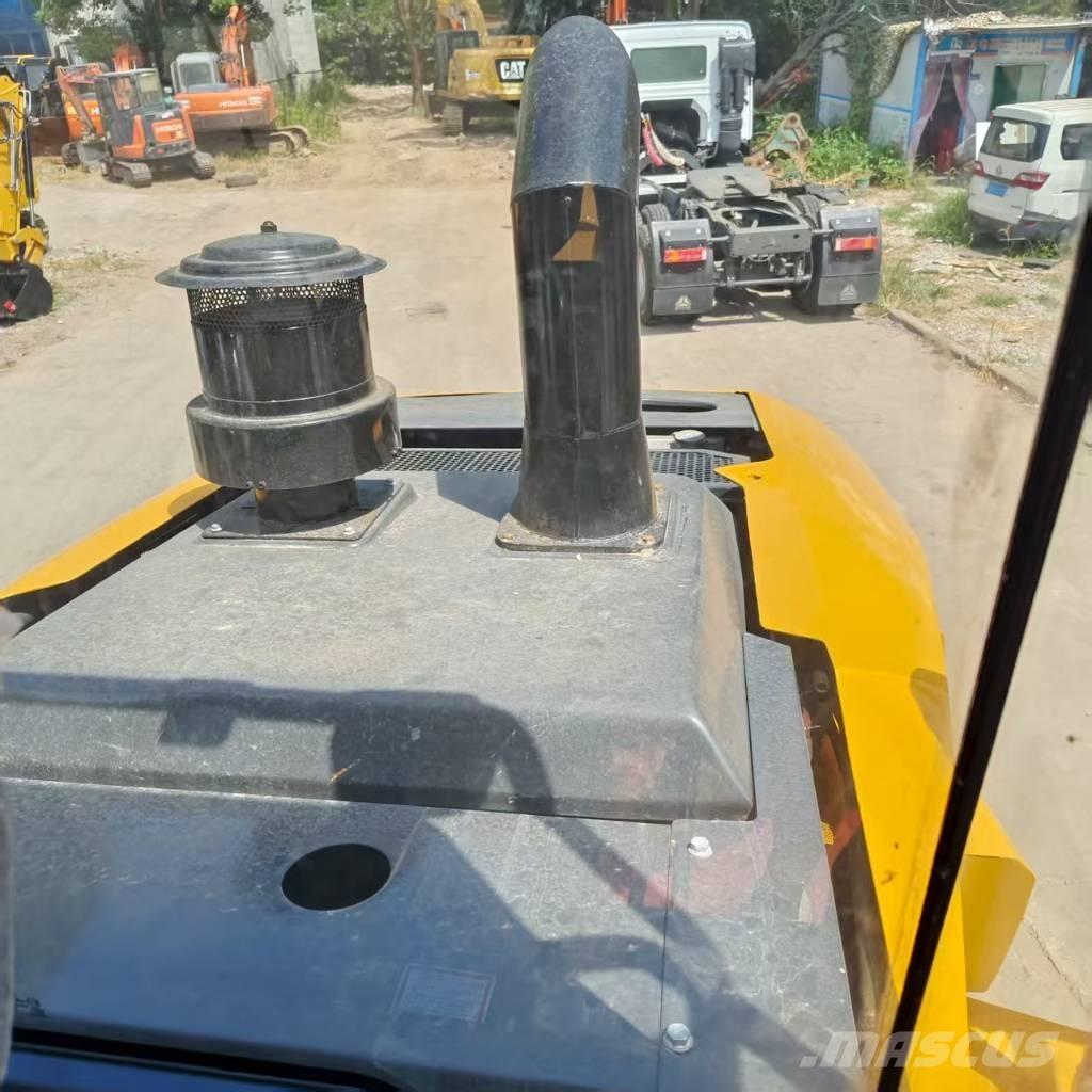 LiuGong 856H 輪胎式裝載機