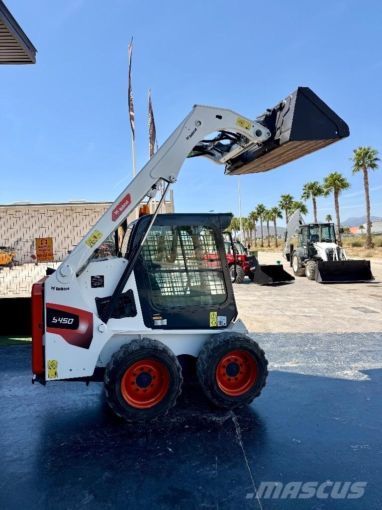 Bobcat S 450 滑移轉向裝載機