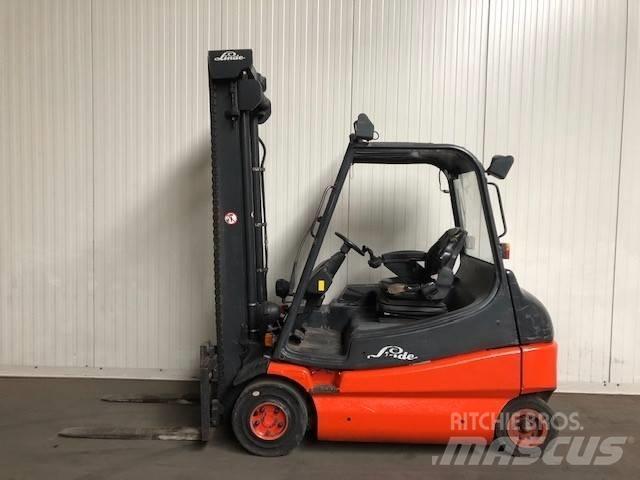Linde E25-02 電動堆高機