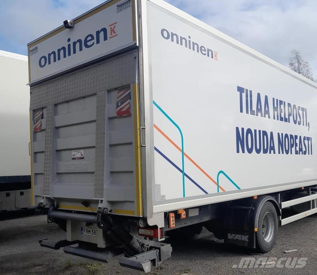 Volvo FE 貨箱式卡車