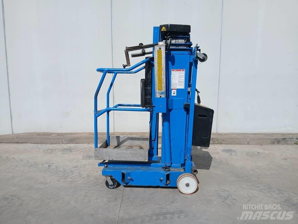 Snorkel UL25DC 便携桅杆式升降平台