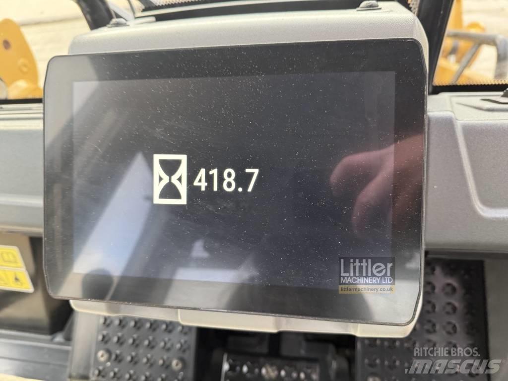 CAT 953 推土機