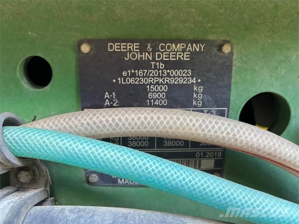 John Deere 6230R 曳引機