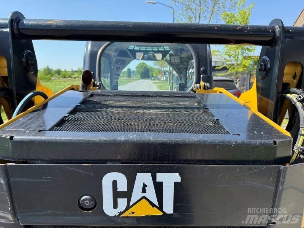 CAT 259D 滑移轉向裝載機