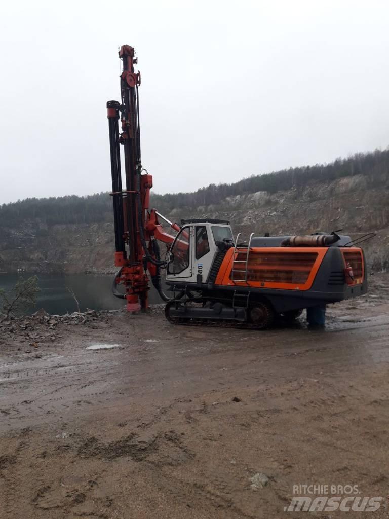 Sandvik DI 500 重型鑽孔機