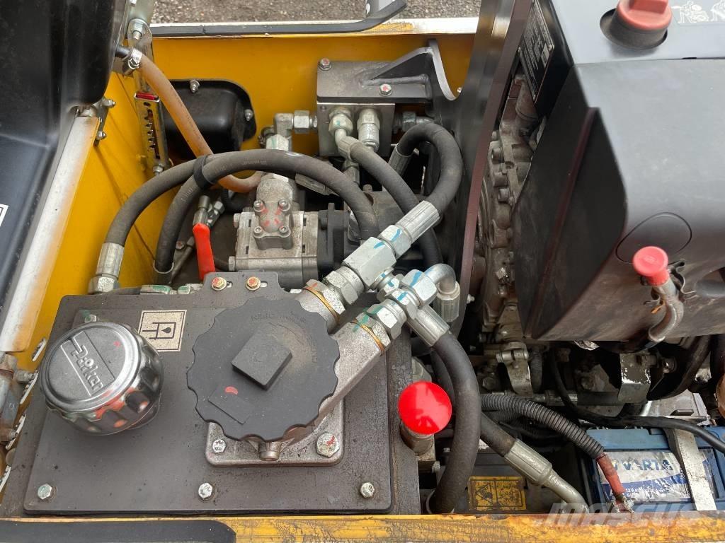 Mecalac MBR 71 單輪滾壓機