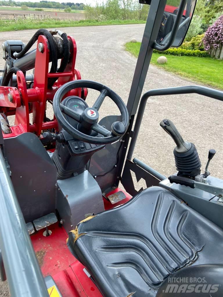 Weidemann 1240LP 小型裝載機