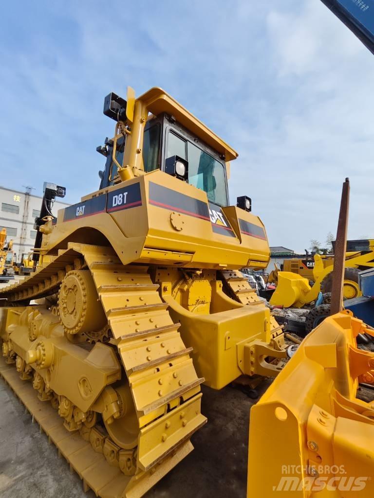 CAT D 8 T 履帶推土機