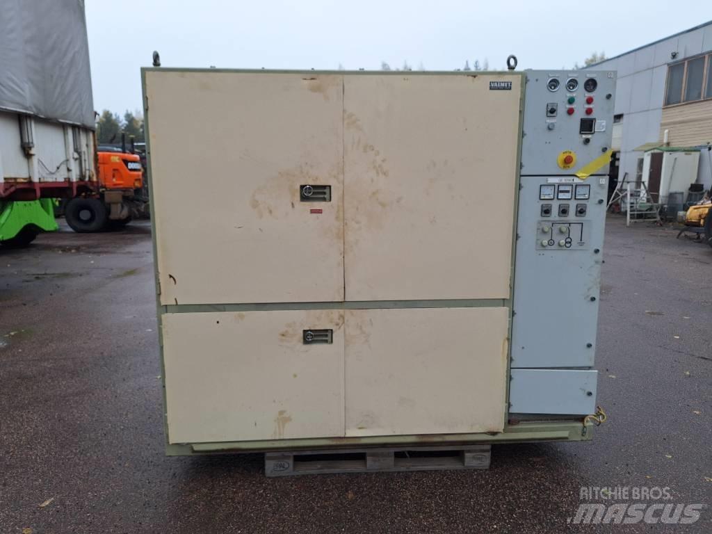 Valmet 611DS-AOP200 柴油發電機