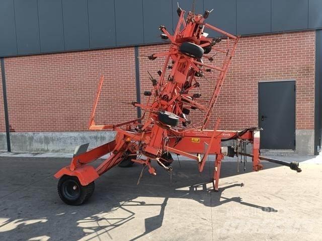 Kuhn GF10601TO 耙與翻草機
