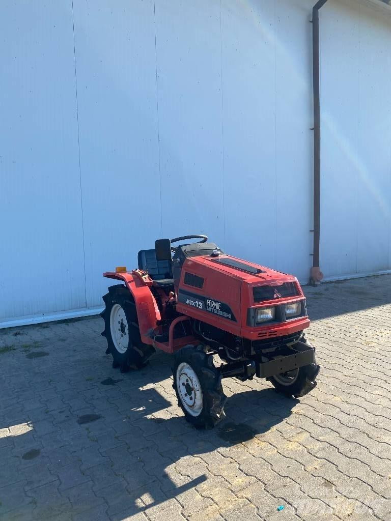 Mitsubishi MTX 13 小型曳引機