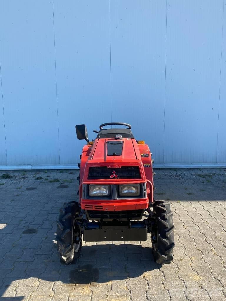 Mitsubishi MTX 13 小型曳引機