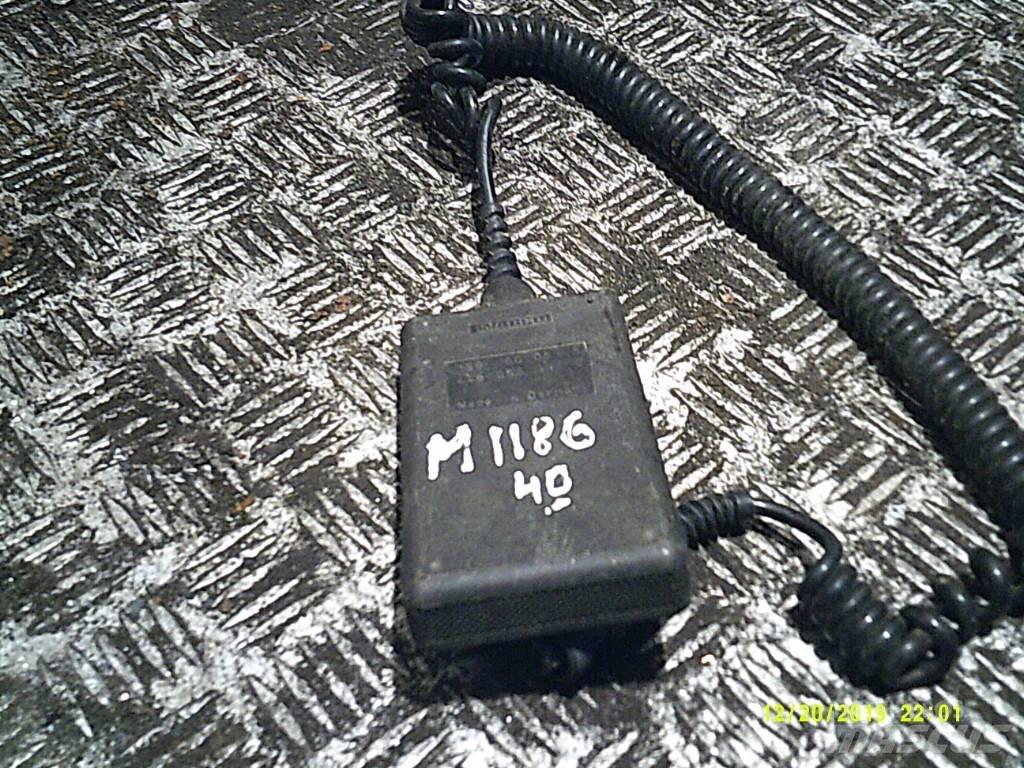 MAN TGS 4460561380 駕駛室與內部
