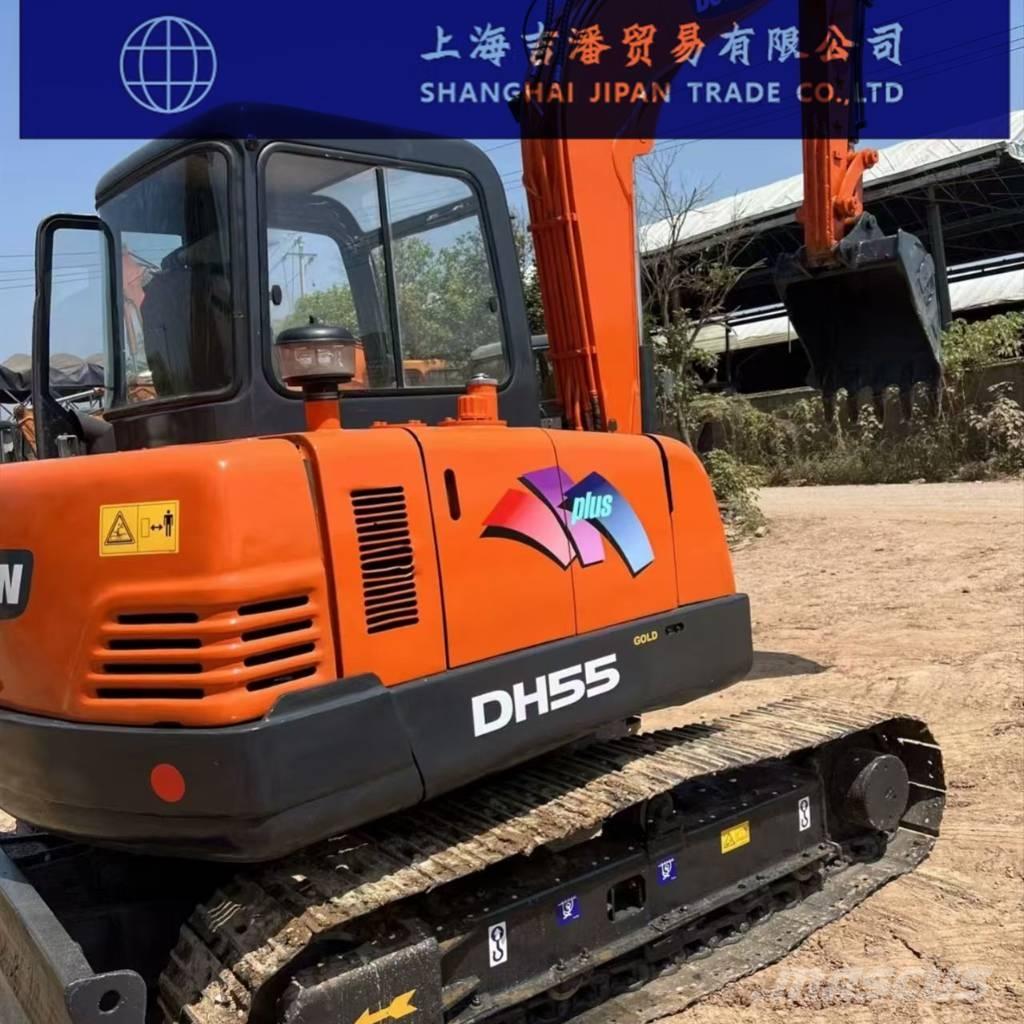 Doosan DH 55 小型挖土機/掘鑿機<7t(小型挖掘機)