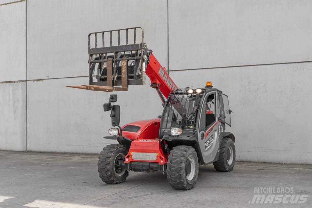 Manitou MT 625 伸縮臂操作車