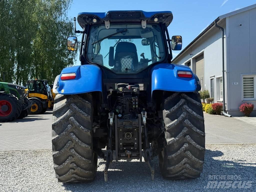 New Holland T 7.175 曳引機