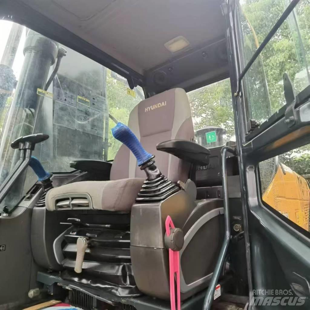 Hyundai R300LC-9S 中型挖土機/掘鑿機/挖掘機 7t-12t