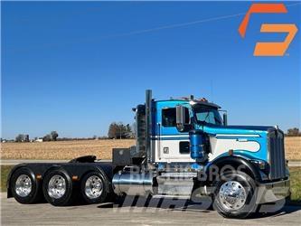 Kenworth W 900 曳引機組件