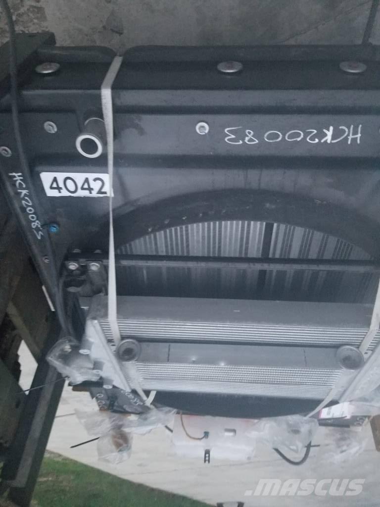 CAT RADIATOR 其他組件