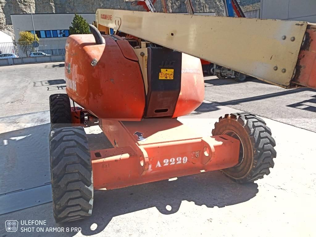 JLG 600 AJ 曲臂高空作業車