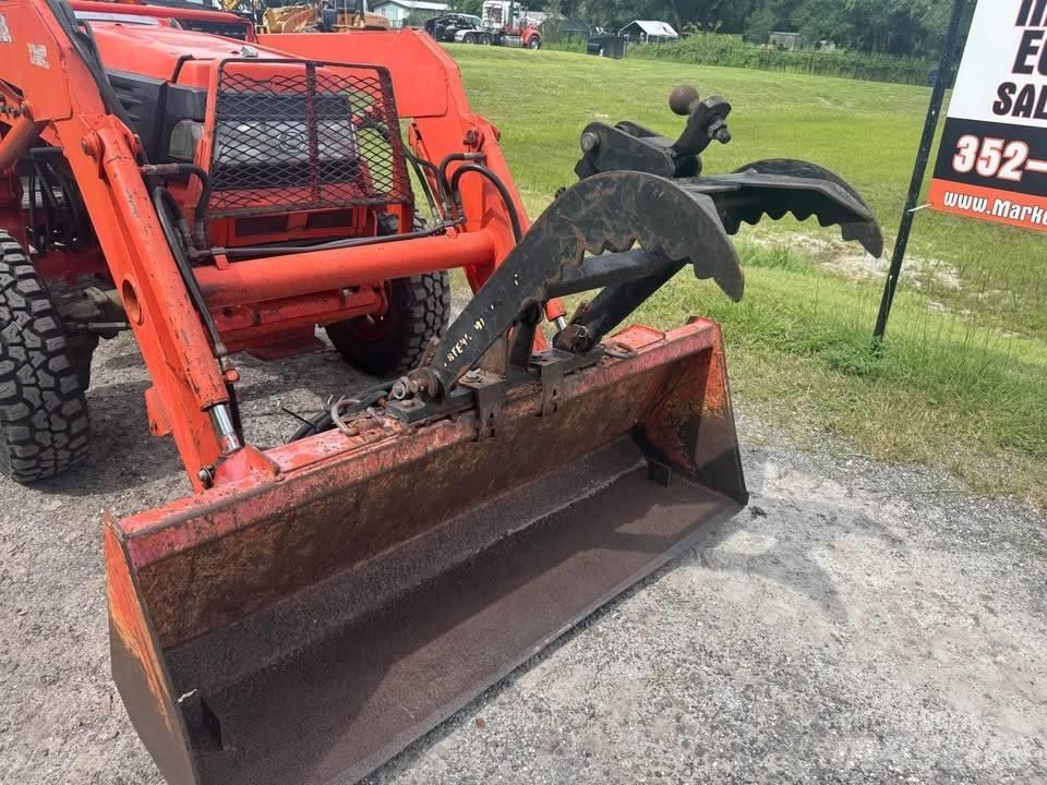 Kubota 3710 曳引機