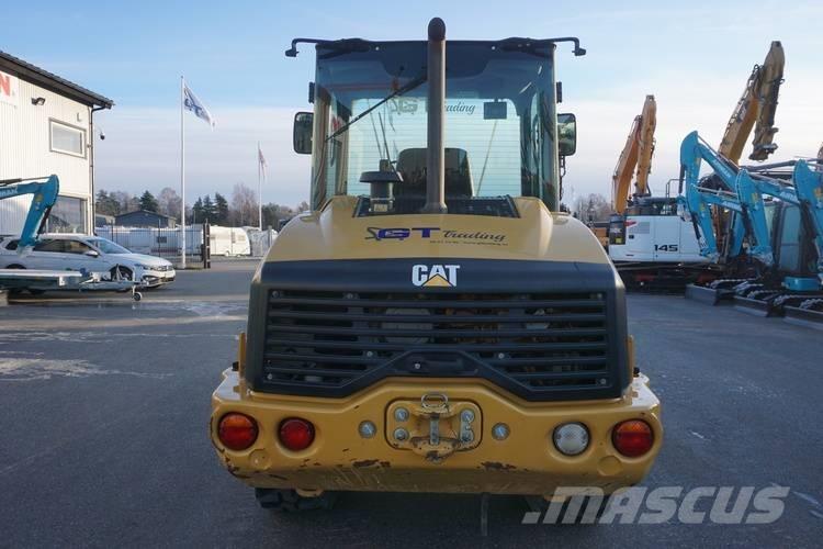 CAT 906M 輪胎式裝載機