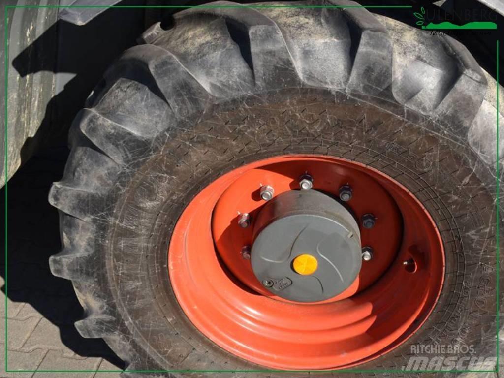 CLAAS Scorpion 756 農業用伸縮臂裝載機