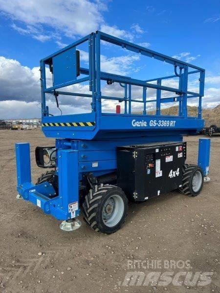 Genie GS 3369 RT 剪式升降機