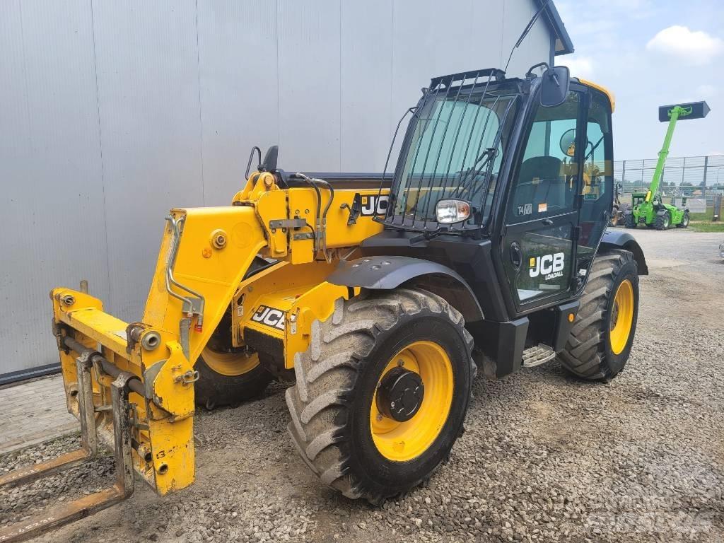 JCB 535-95 伸縮臂操作車